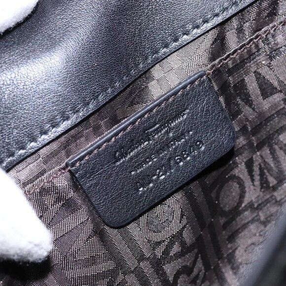 Salvatore Ferragamo Chain Gancini Shoulder Bag Enamel Black Silver Auth 138867 - Picture 13 of 15